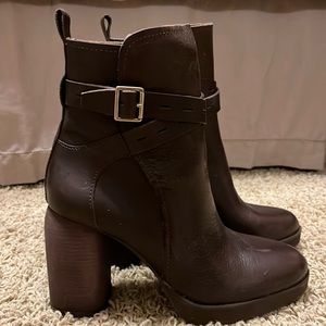 NWOT Lucky Brand brown leather platform/heel boots size 7
